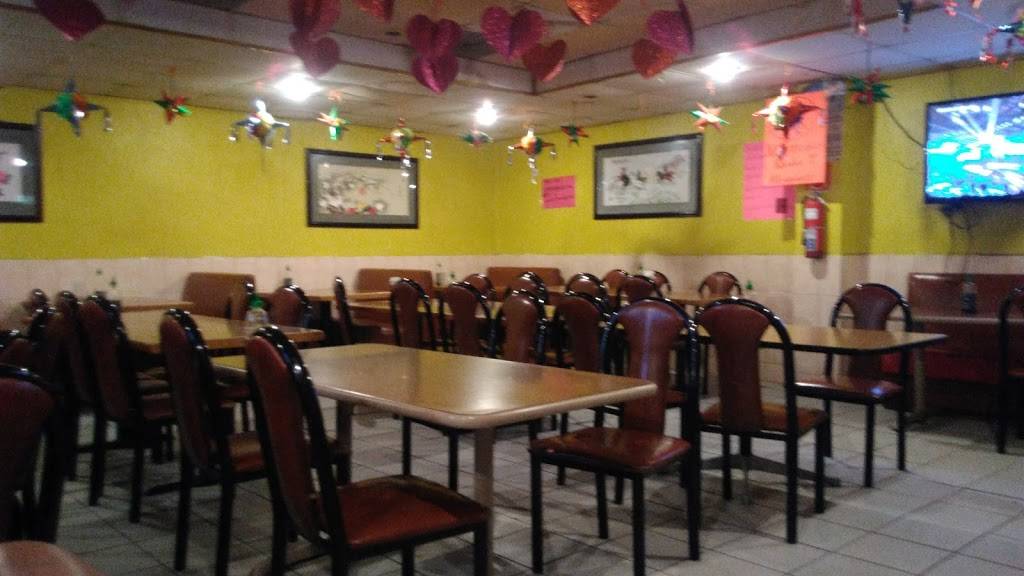 Restaurante Yi He | restaurant | Interior C y D, Diego Esquivel 230, Lucio Blanco, 22706 Rosarito, B.C., Mexico | 016616137688 OR +52 661 613 7688