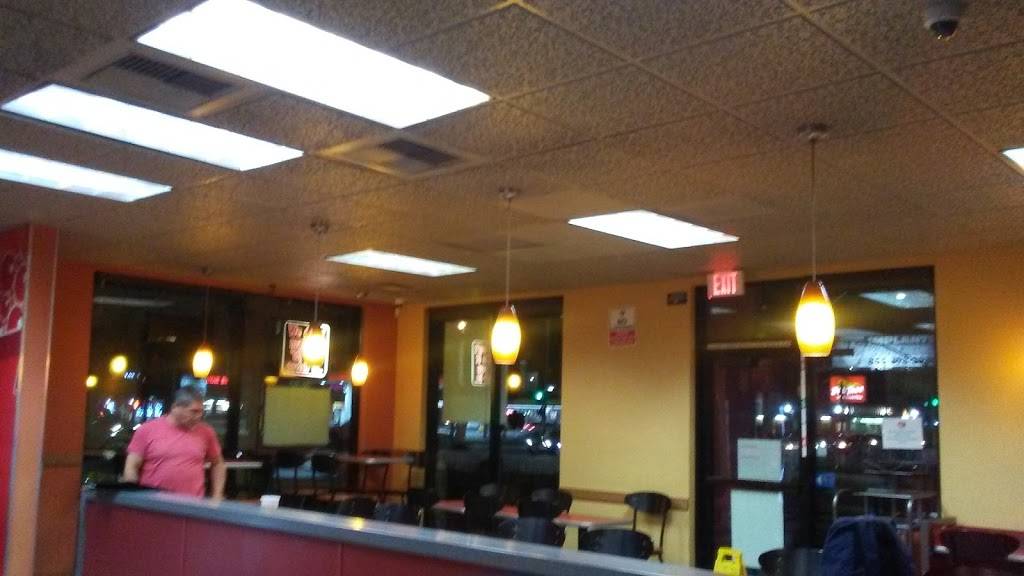 Jack in the Box | restaurant | 16860 Vanowen St, Van Nuys, CA 91406, USA | 8187791350 OR +1 818-779-1350