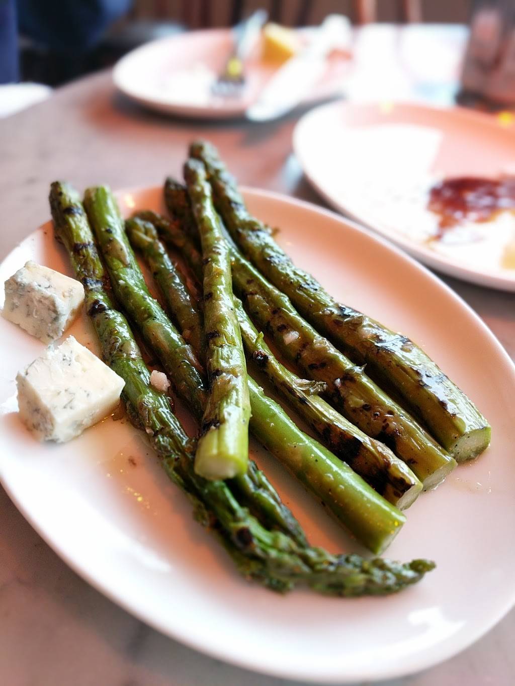 The Dead Fish | restaurant | 20050 San Pablo Ave, Crockett, CA 94525, USA | 5107873323 OR +1 510-787-3323