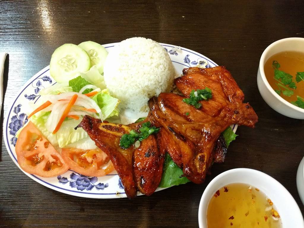 Pho Huong Vietnamese Restaurant | restaurant | 1954 Tully Rd, San Jose, CA 95122, USA | 4082237668 OR +1 408-223-7668