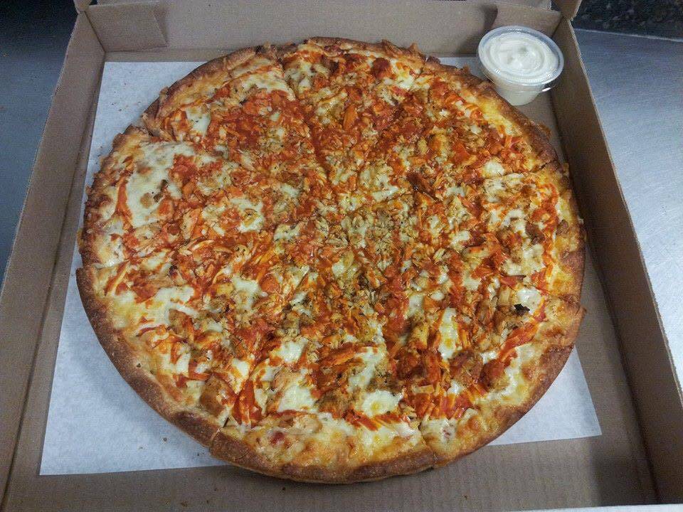 Lakeview House Of Pizza | restaurant | 78 Worcester St, North Grafton, MA 01536, USA | 5088397020 OR +1 508-839-7020