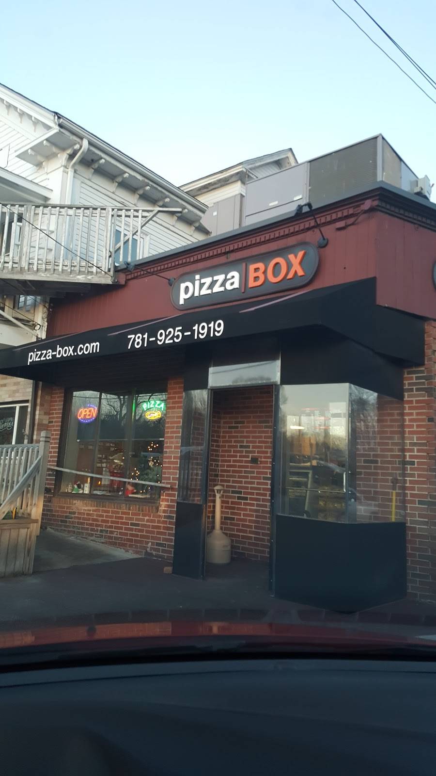Pizza Box | restaurant | 14 Nantasket Ave, Hull, MA 02045, USA | 7819251919 OR +1 781-925-1919