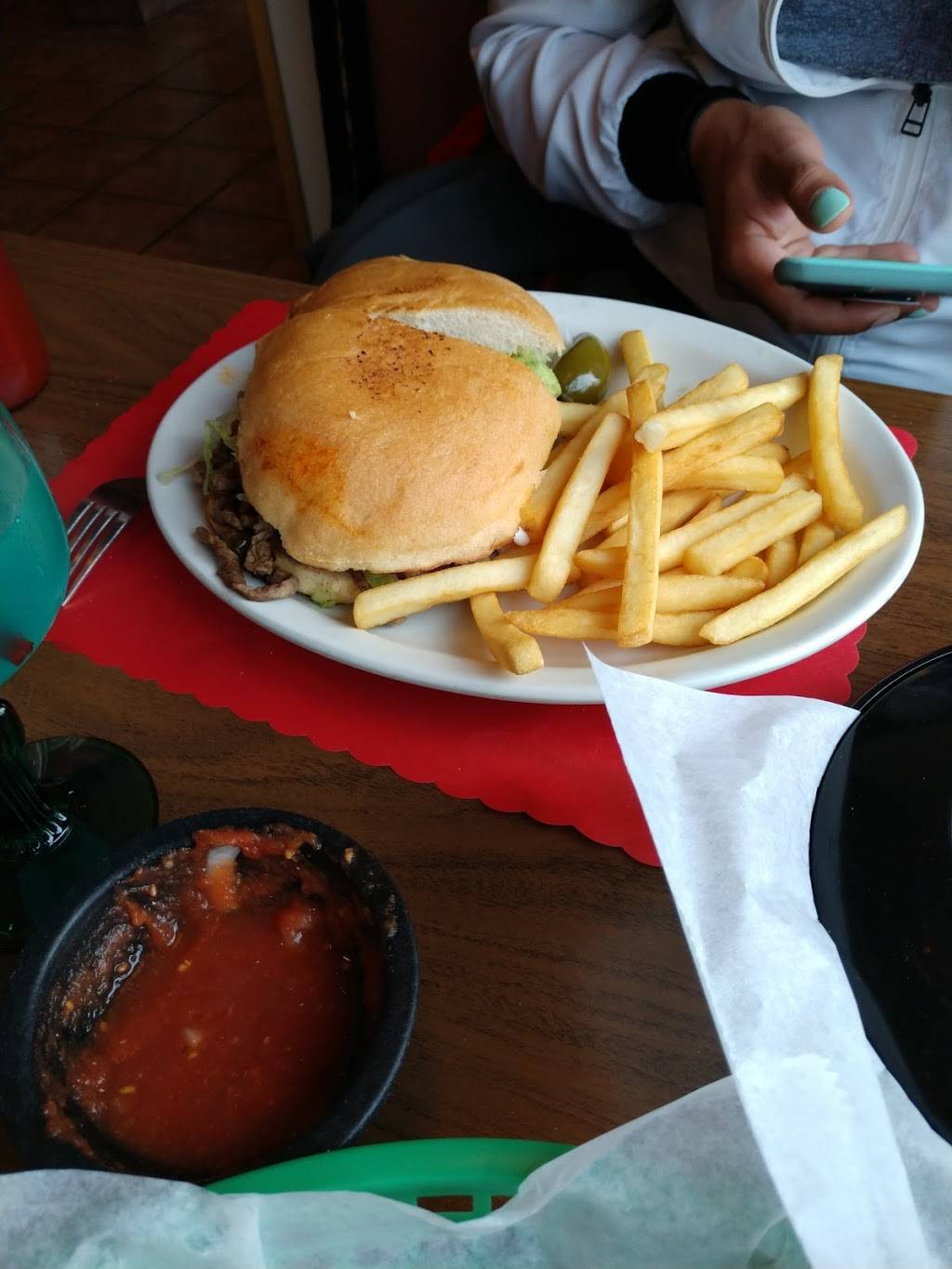 La Fiesta Azteca | restaurant | 12640 S Pulaski Rd, Alsip, IL 60803, USA | 7083853615 OR +1 708-385-3615