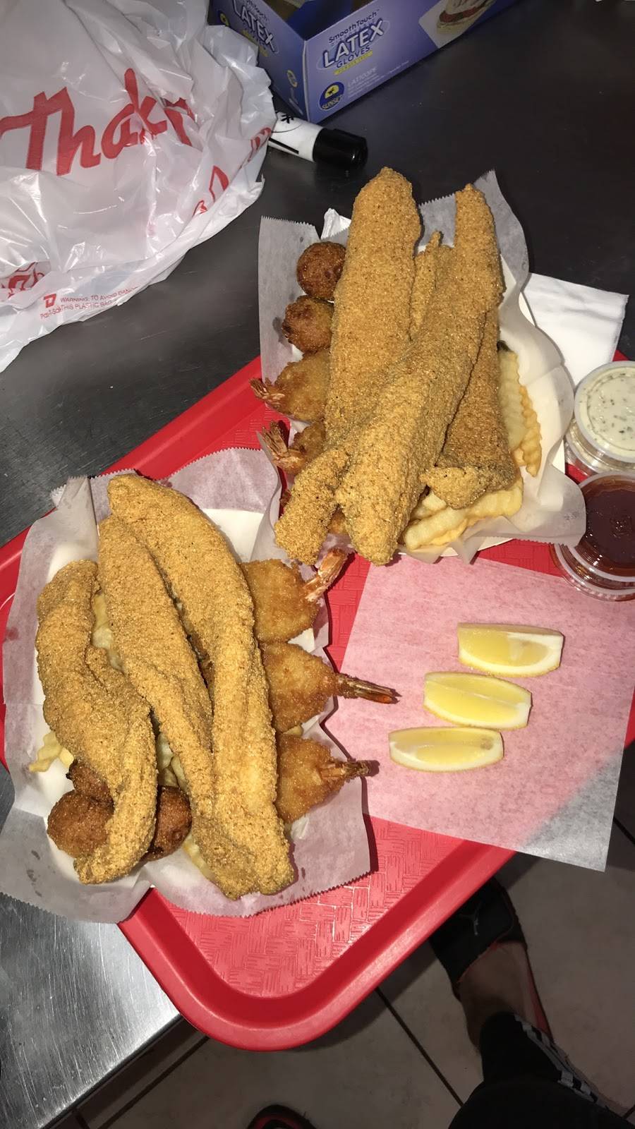 Mandys Fish & Chips | restaurant | 6202 S 16th St, Phoenix, AZ 85042, USA | 6022760511 OR +1 602-276-0511