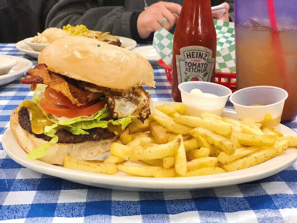 The Jay Cafe | bakery | 16634 TX-36, Needville, TX 77461, USA | 9797937900 OR +1 979-793-7900