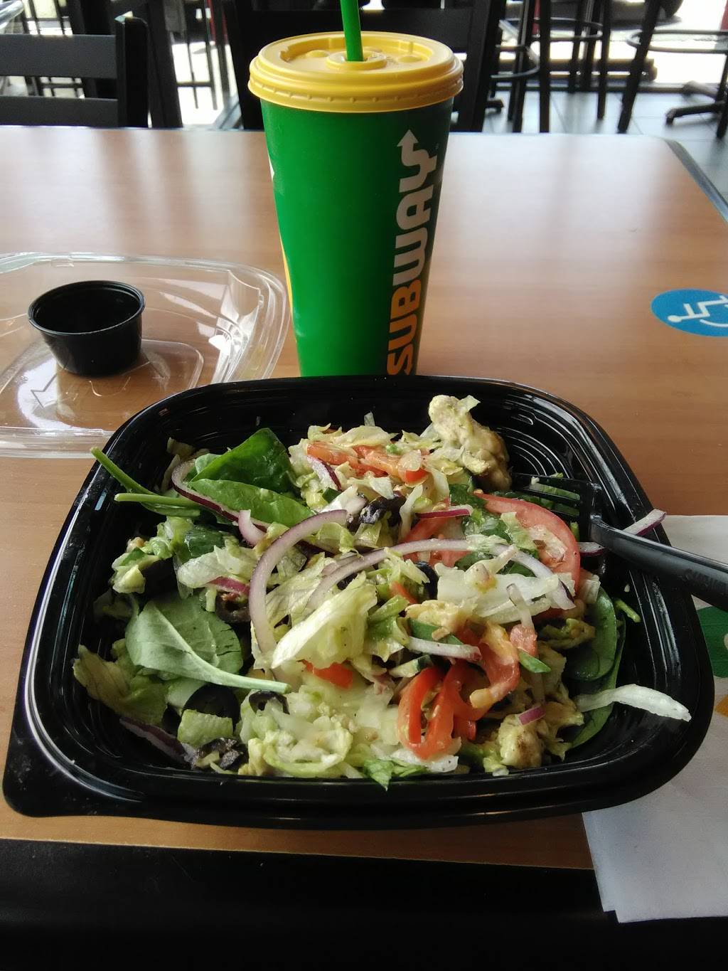 Subway Restaurants | restaurant | 2112 Beverly Blvd, Los Angeles, CA 90057, USA | 2133530043 OR +1 213-353-0043