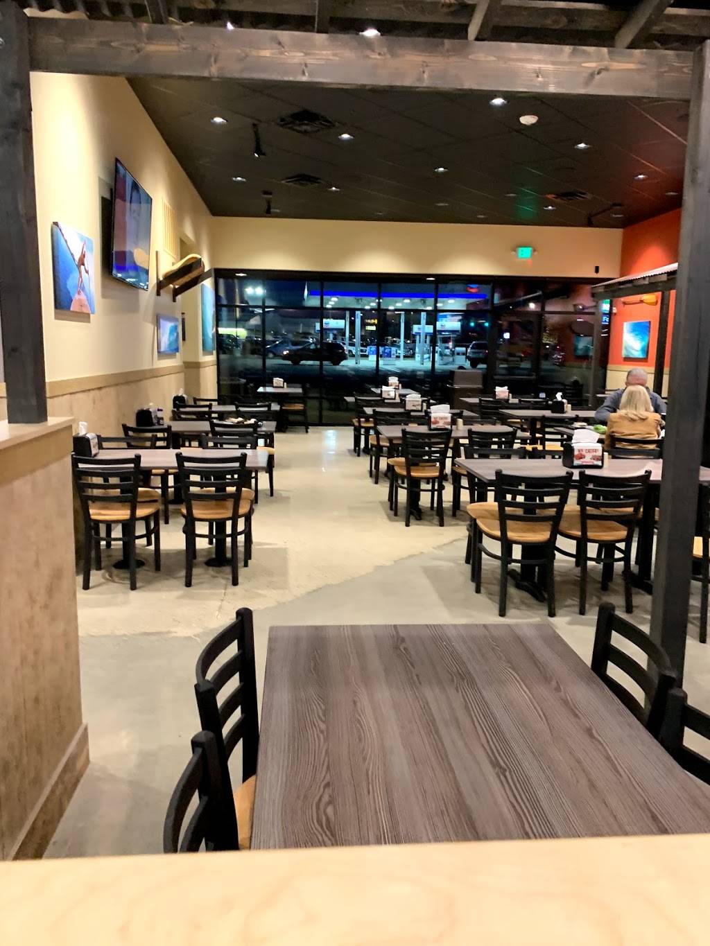 Mo Bettahs | restaurant | 910 N Main St, Spanish Fork, UT 84660, USA | 8012173849 OR +1 801-217-3849