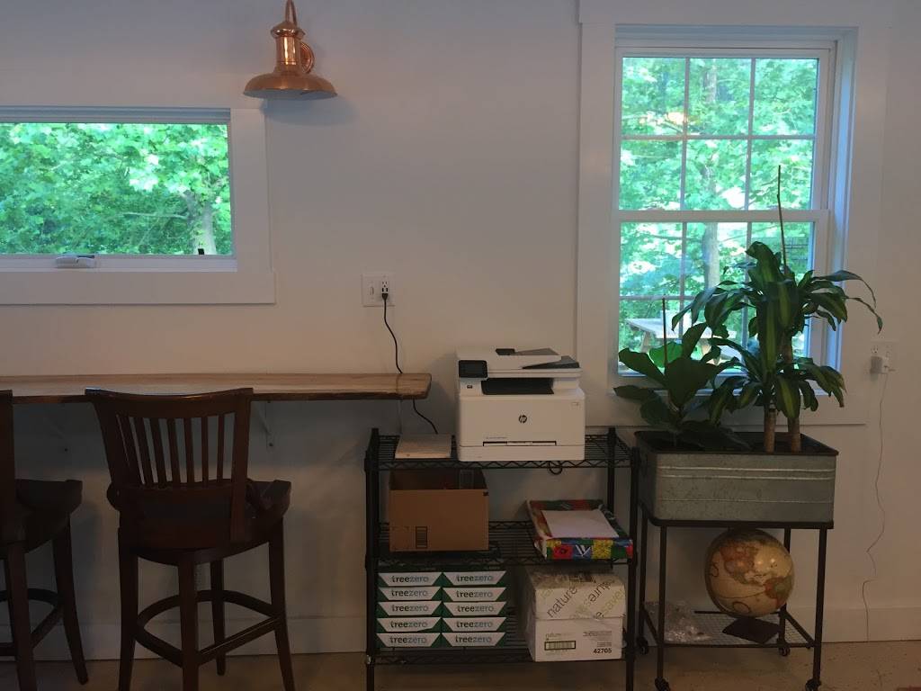 Off the Grid | restaurant | 11692 Lee Hwy, Sperryville, VA 22740, USA | 5409875114 OR +1 540-987-5114