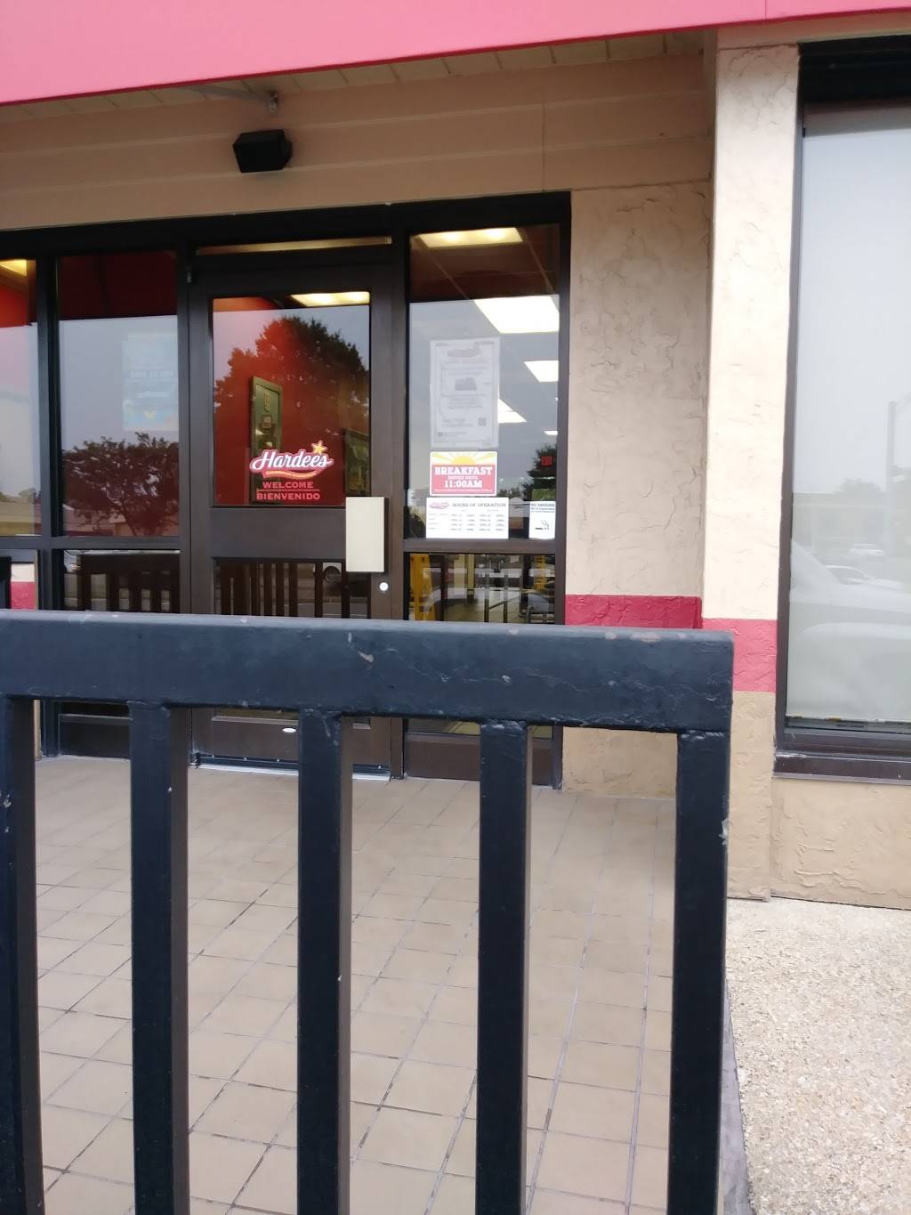 Hardees | restaurant | 701 Independence Blvd, Virginia Beach, VA 23455, USA | 7574970894 OR +1 757-497-0894