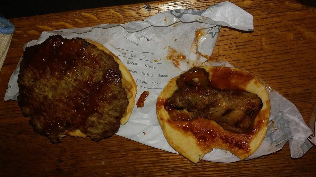 Hardees | restaurant | 8015 S Meridian St, Indianapolis, IN 46217, USA | 3178813414 OR +1 317-881-3414