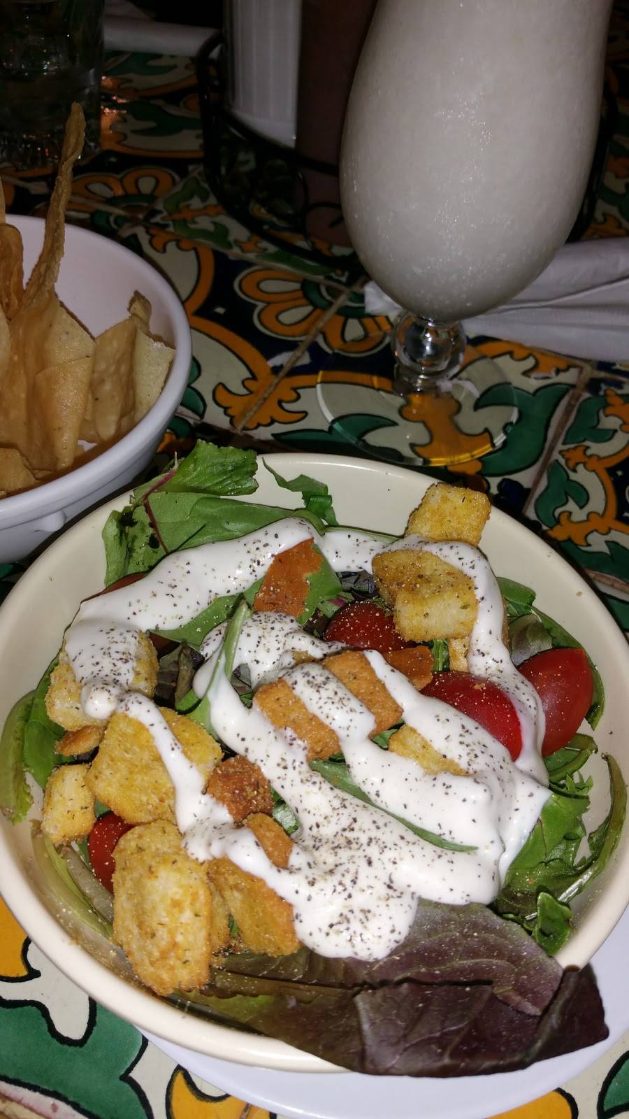 La Cabana Cafe | restaurant | 9600 FM1283, Lakehills, TX 78063, USA | 8306122990 OR +1 830-612-2990