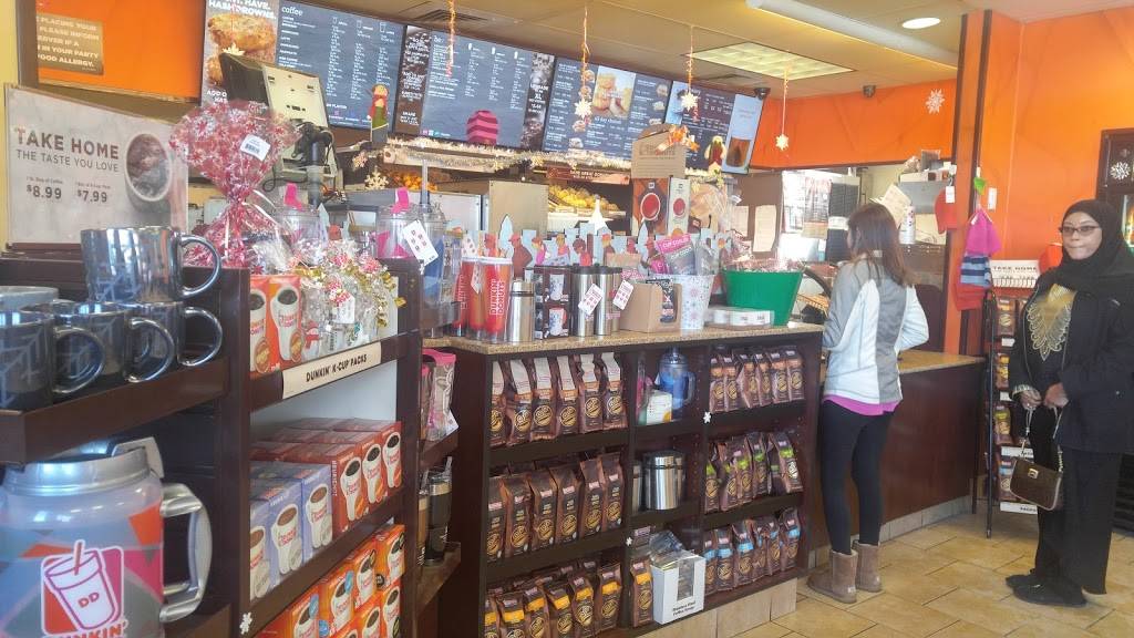 Dunkin | bakery | 650 Memorial Dr, Chicopee, MA 01020, USA | 4132687220 OR +1 413-268-7220