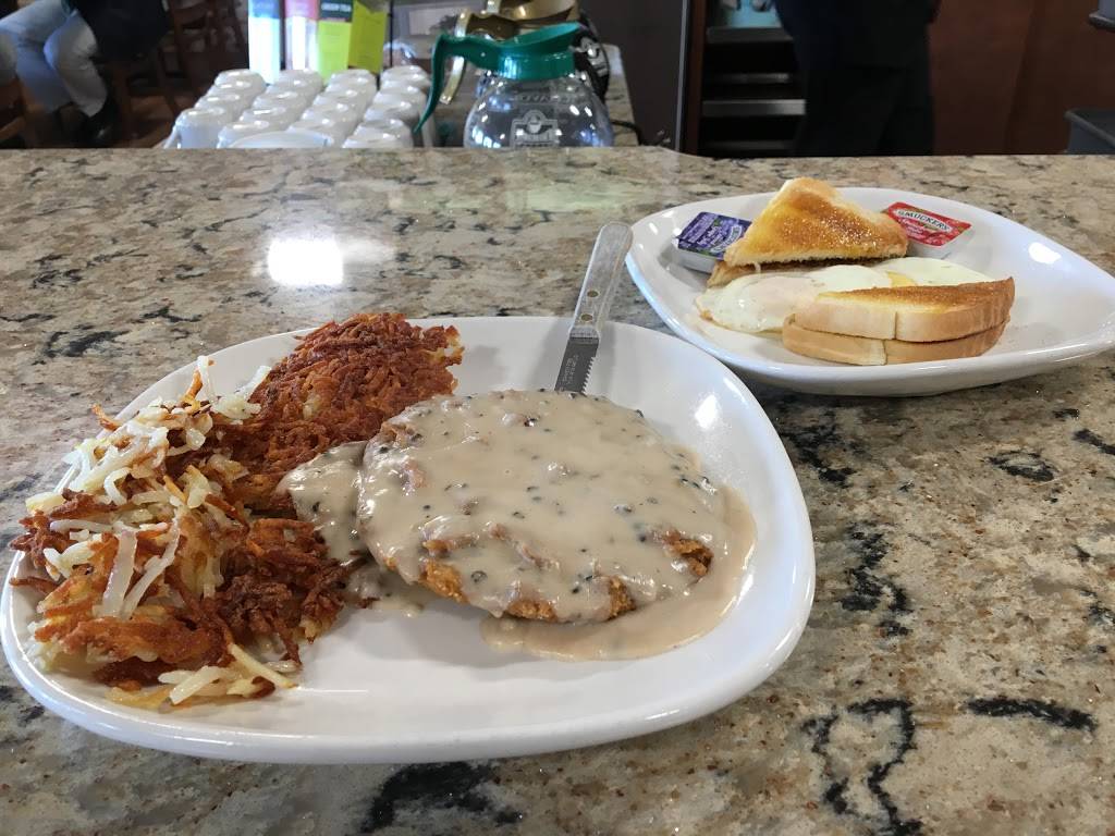 Chrome Truck Stop | meal takeaway | 211 US-18, Algona, IA 50511, USA | 5152959191 OR +1 515-295-9191