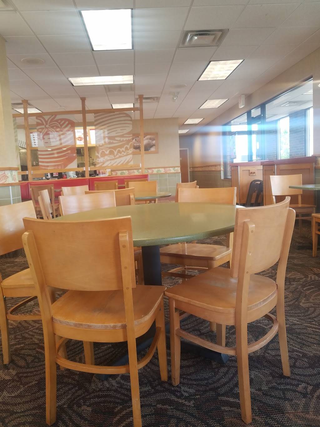 Wendys | restaurant | 275 Mid Rivers Mall Dr, St Peters, MO 63376, USA | 6362793071 OR +1 636-279-3071
