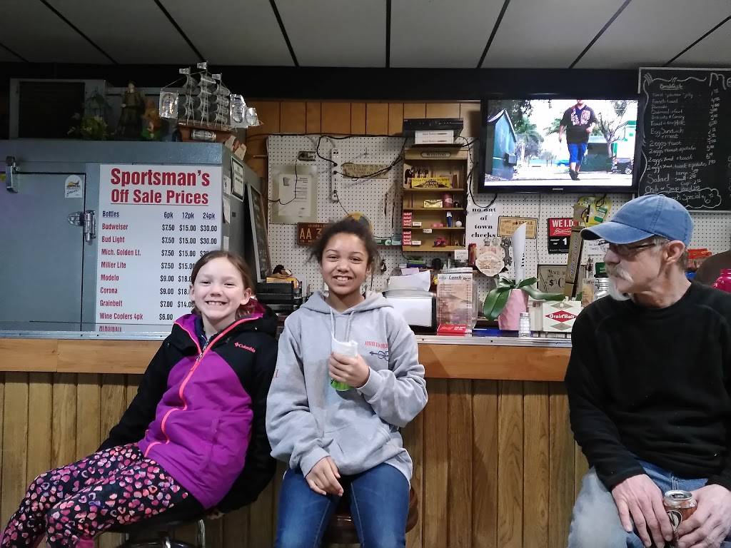 Sportsmans Tavern | restaurant | 218 E Clark St, Albert Lea, MN 56007, USA | 5073730896 OR +1 507-373-0896