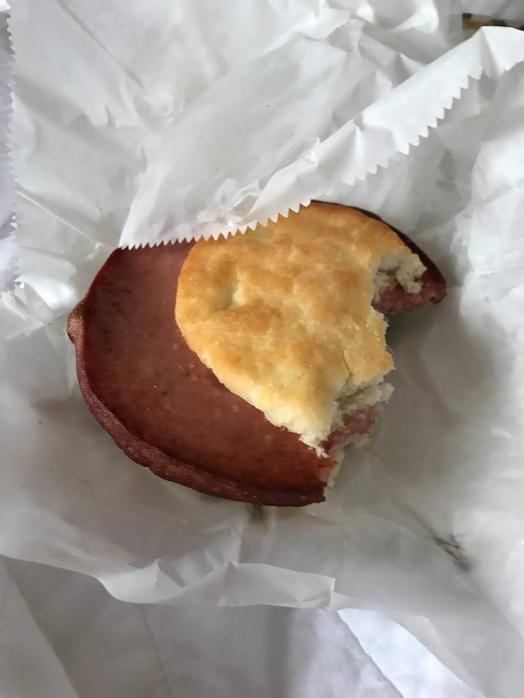 Henrys | restaurant | 202 N Broad St, Brevard, NC 28712, USA | 8288848658 OR +1 828-884-8658