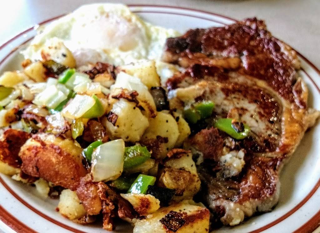 Johnnys | restaurant | 610 E Yosemite Ave, Manteca, CA 95336, USA | 2092399111 OR +1 209-239-9111