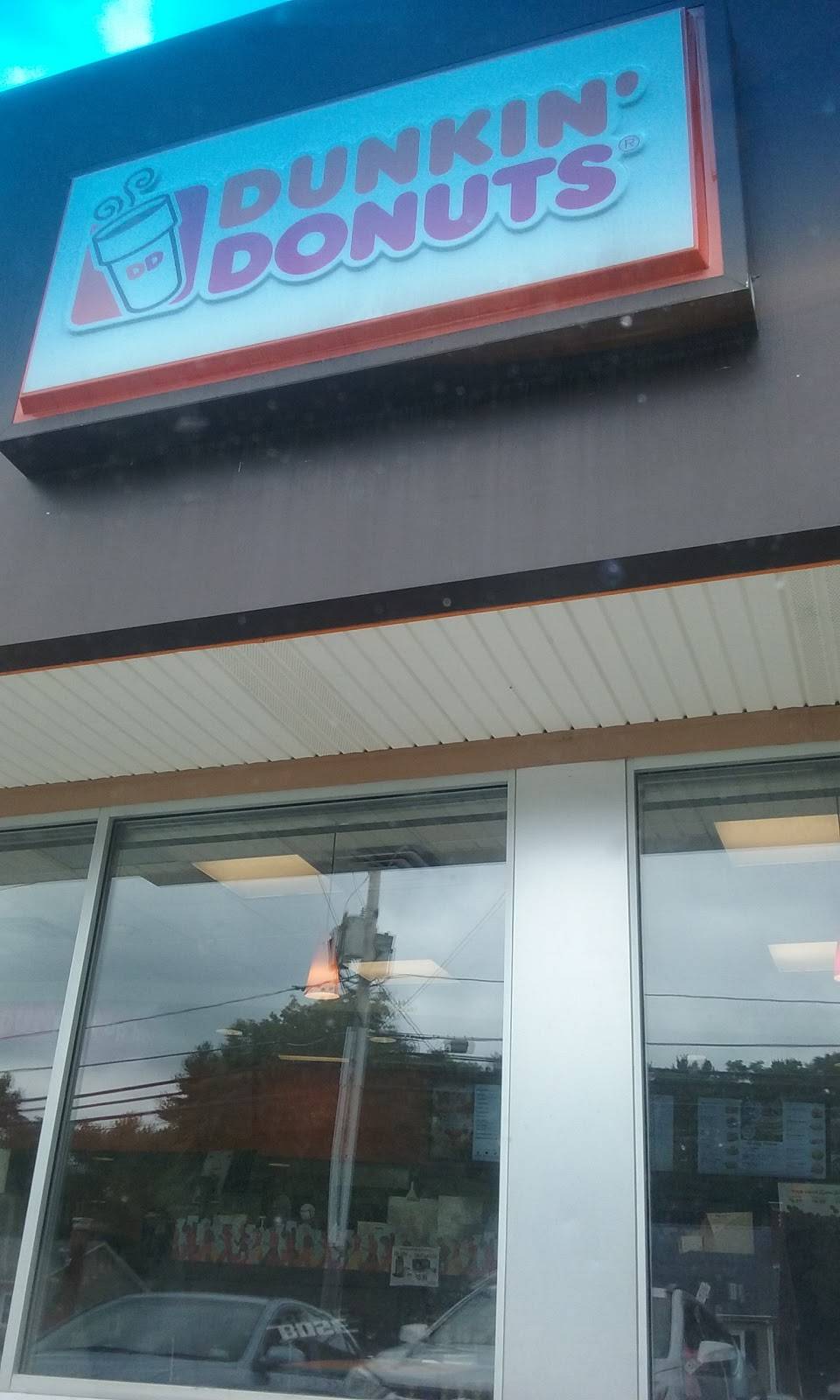 Dunkin | bakery | 204 N Bedford St, East Bridgewater, MA 02333, USA | 5083783591 OR +1 508-378-3591