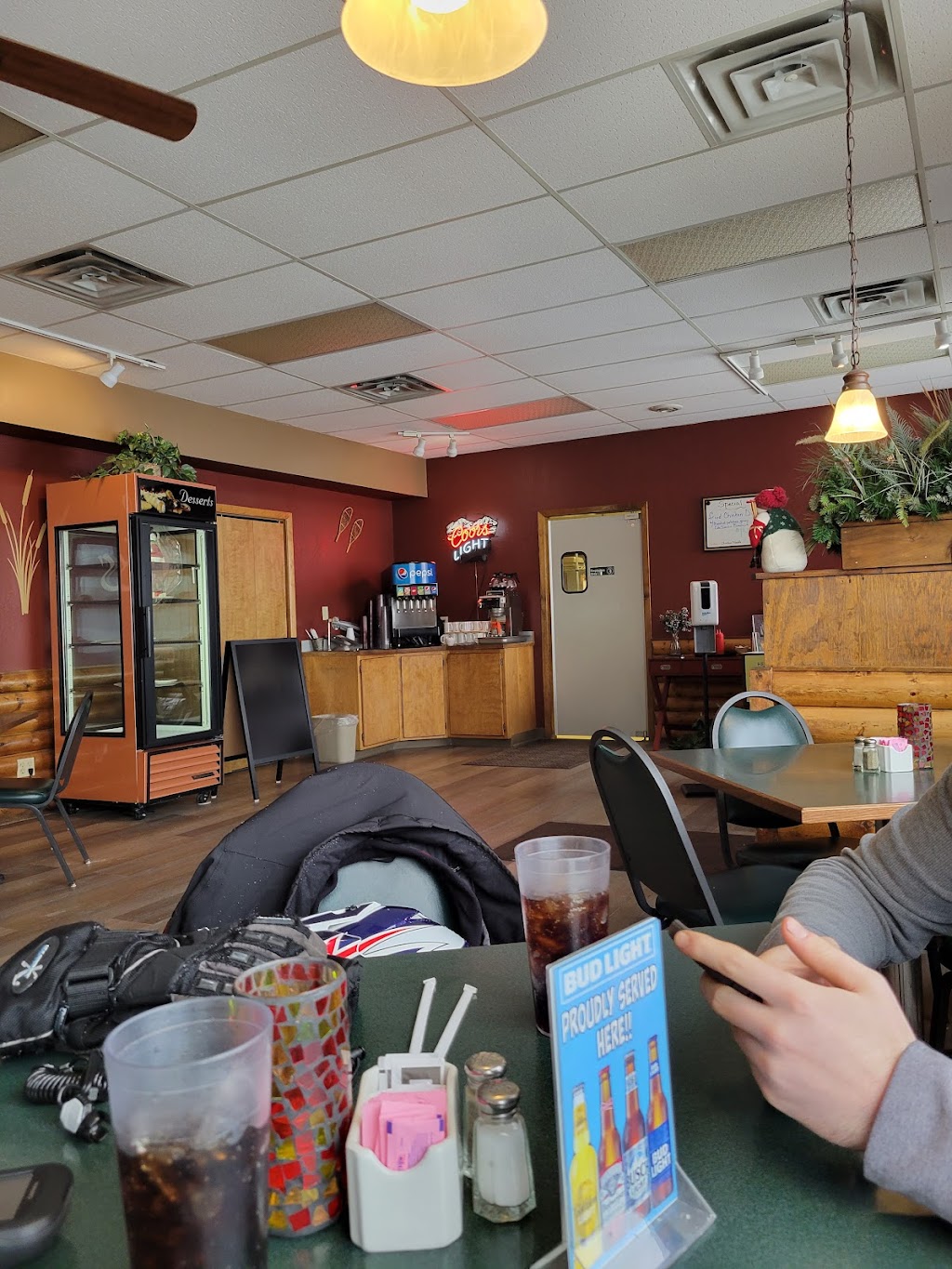 Vaughns Restaurant | restaurant | 312 Westover Rd, Hoyt Lakes, MN 55750, USA | 2182253331 OR +1 218-225-3331