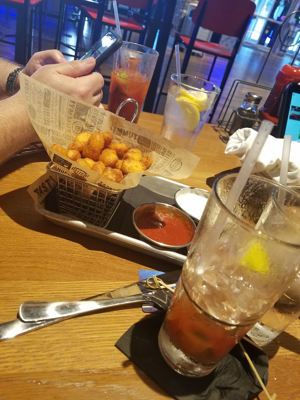 Main Event Orlando | restaurant | 9101 International Dr Suite 1032, Orlando, FL 32819, USA | 4073523300 OR +1 407-352-3300