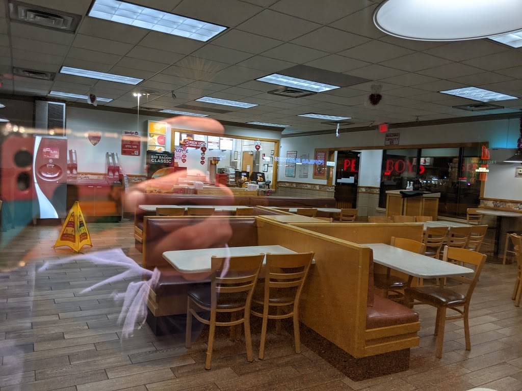 Wendys | restaurant | 3501 N Mesa St, El Paso, TX 79902, USA | 9155338031 OR +1 915-533-8031