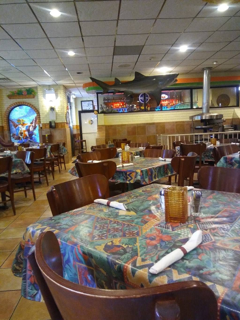 Las Palmas Mexican Restaurant | restaurant | 6815 W Montrose Ave, Harwood Heights, IL 60706, USA | 7088676500 OR +1 708-867-6500
