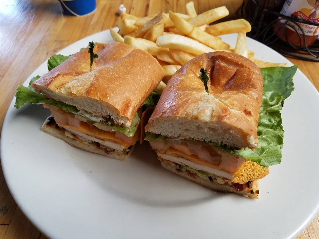 Sallys | restaurant | 300 De Haro St Ste 332, San Francisco, CA 94103, USA | 4156266006 OR +1 415-626-6006