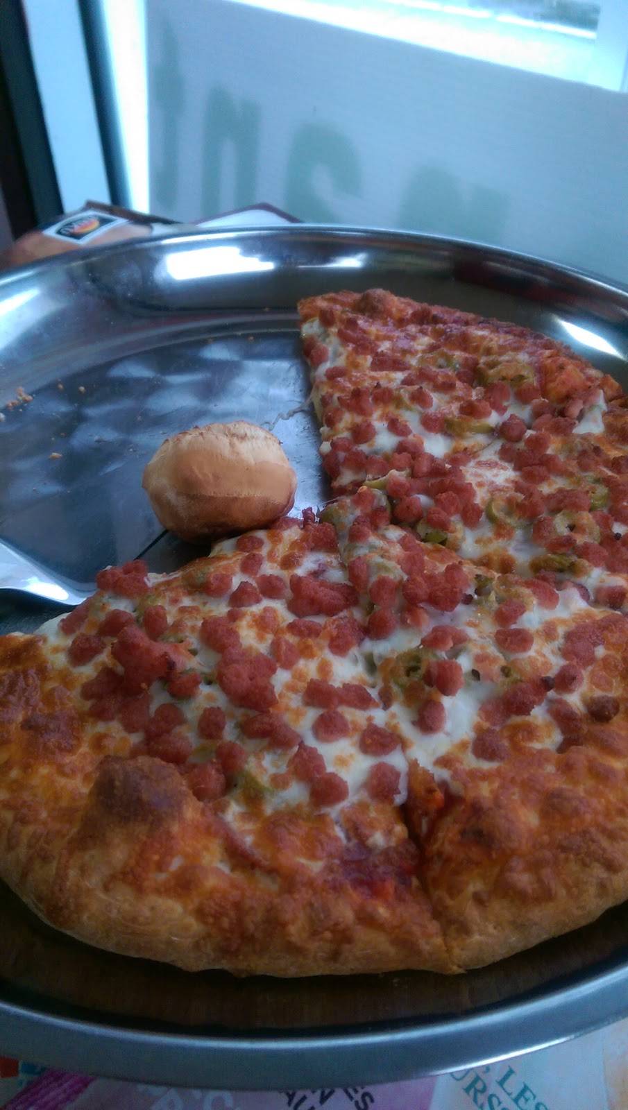 Pizza du Chef Sim | restaurant | 413 Rue Victoria, Thurso, QC J0X 3B0, Canada | 8197077007 OR +1 819-707-7007