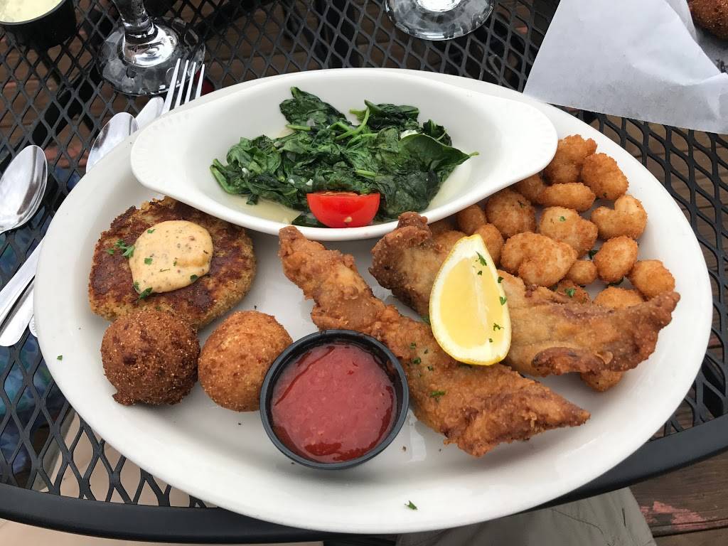 Magnum Boating, Inc. @ Indian Pointe Marina | restaurant | 2031 Morewood Rd, Hardy, VA 24101, USA | 5407192427 OR +1 540-719-2427