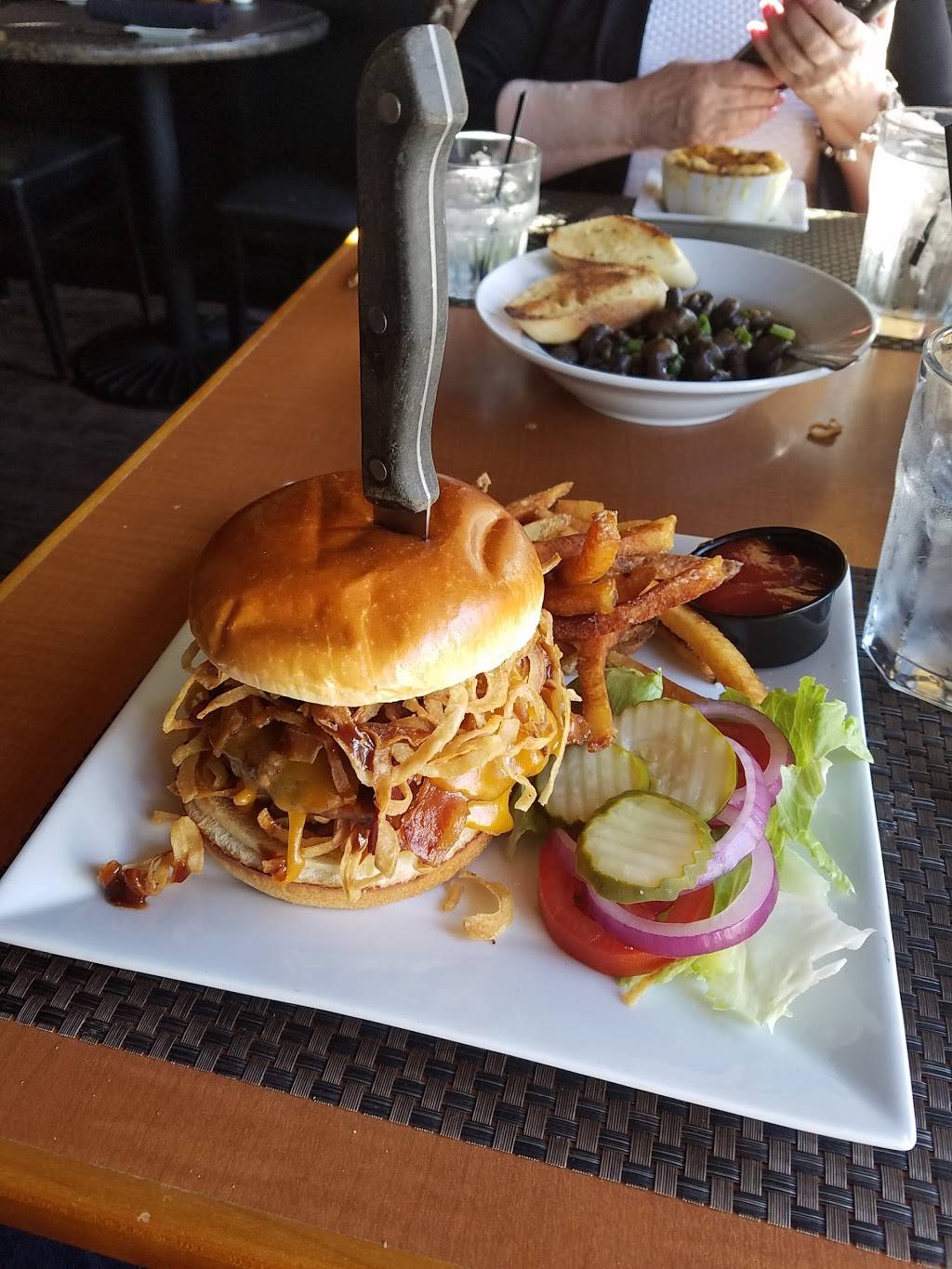 The Caroline | restaurant | 5 S Market St, Troy, OH 45373, USA | 9375527676 OR +1 937-552-7676