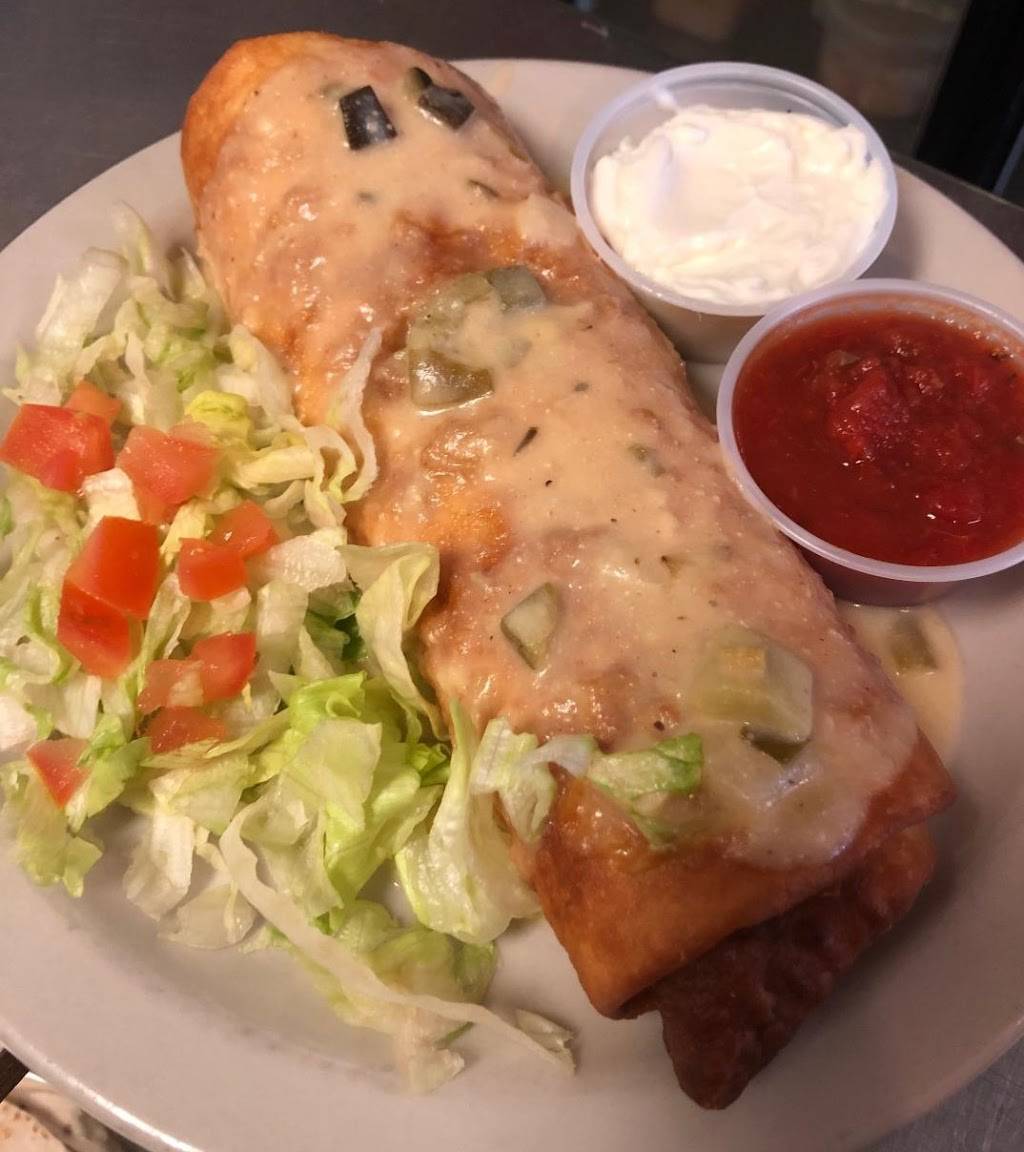 Zullys Bar & Grille | restaurant | 12634 IN-23, Granger, IN 46530, USA | 5744046085 OR +1 574-404-6085