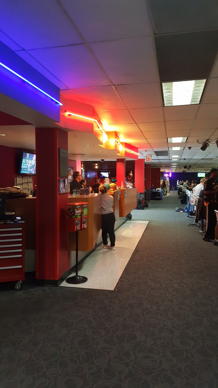 Bowlero Deptford | restaurant | 1328 Delsea Dr, Deptford, NJ 08096, USA | 8568454241 OR +1 856-845-4241