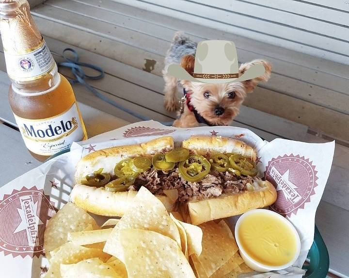 Texadelphia | restaurant | 5500 Greenville Ave #600, Dallas, TX 75206, USA | 2142658044 OR +1 214-265-8044