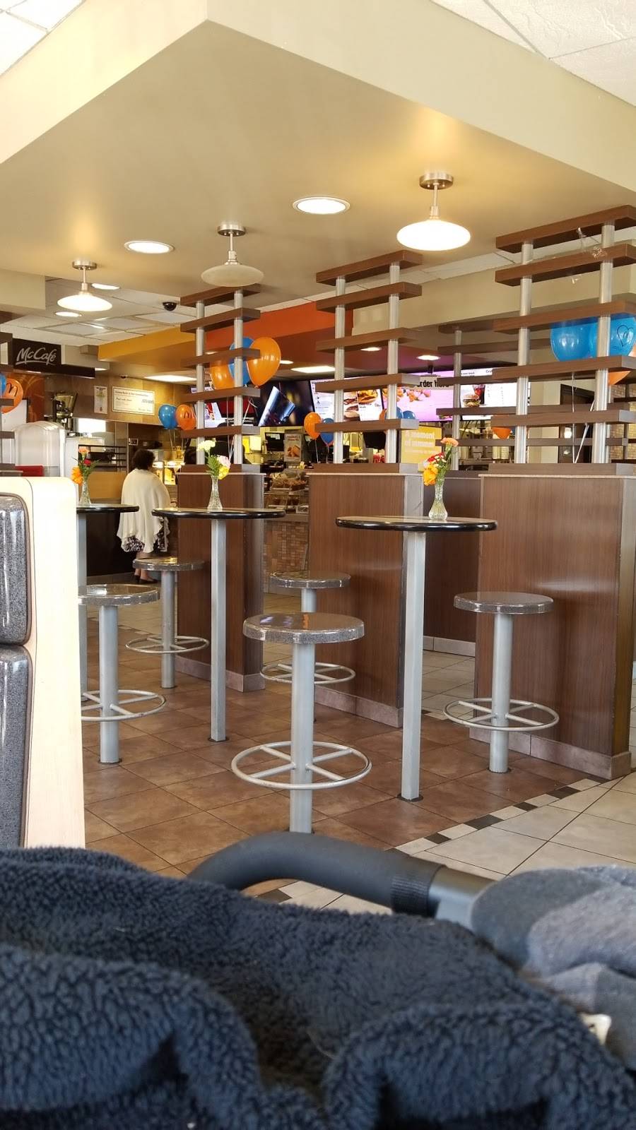 McDonalds | cafe | 1454 W 47th St, Chicago, IL 60609, USA | 7738901004 OR +1 773-890-1004