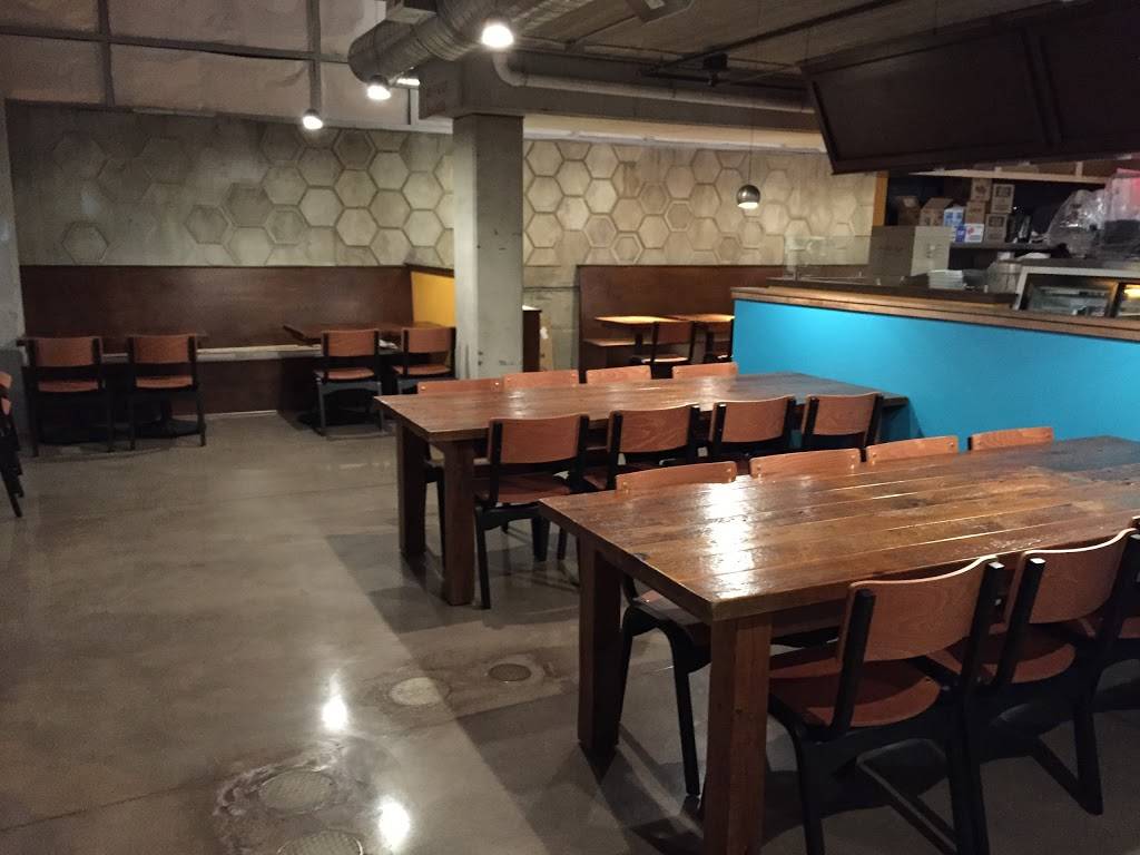 Beerline Cafe | restaurant | 2076 N Commerce St, Milwaukee, WI 53212, USA | 4142655644 OR +1 414-265-5644