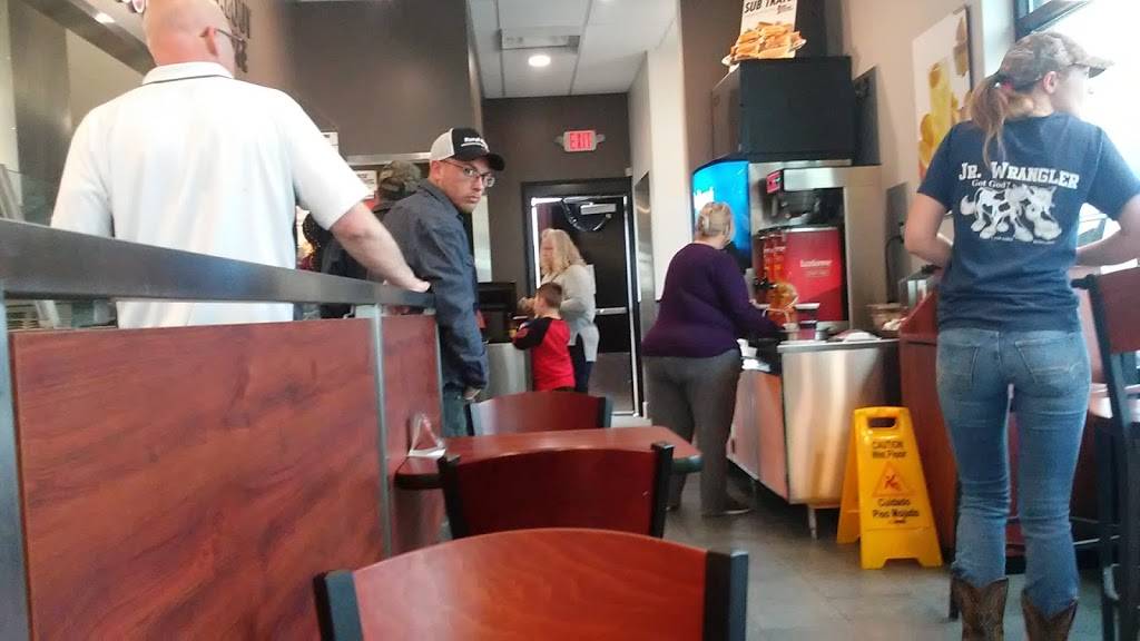 Penn Station East Coast Subs | restaurant | 195 Hospitality Dr, Xenia, OH 45385, USA | 9377088166 OR +1 937-708-8166