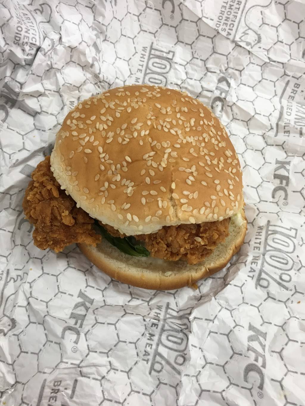 KFC | restaurant | 3700 Buttonwood Dr, Columbia, MO 65201, USA | 5734991703 OR +1 573-499-1703