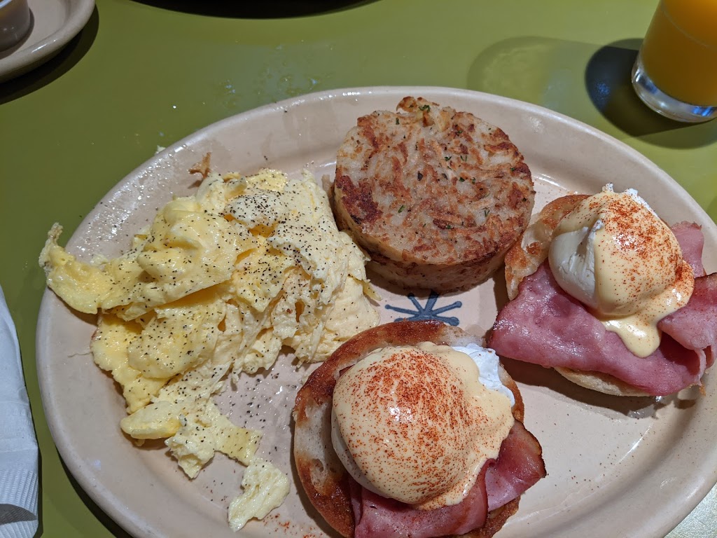 Snooze, an A.M. Eatery | restaurant | 5000 Westheimer Rd Suite 120, Houston, TX 77056, USA | 2818106130 OR +1 281-810-6130