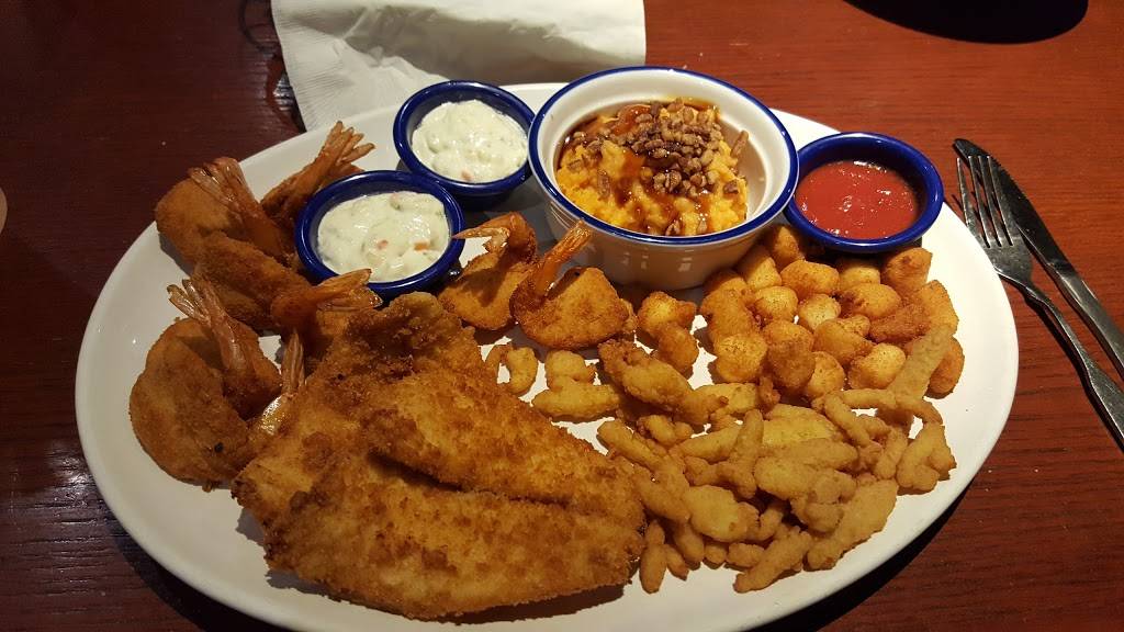 Red Lobster | restaurant | 1500 WSW, TX-323 Loop, Tyler, TX 75701, USA | 9035617760 OR +1 903-561-7760