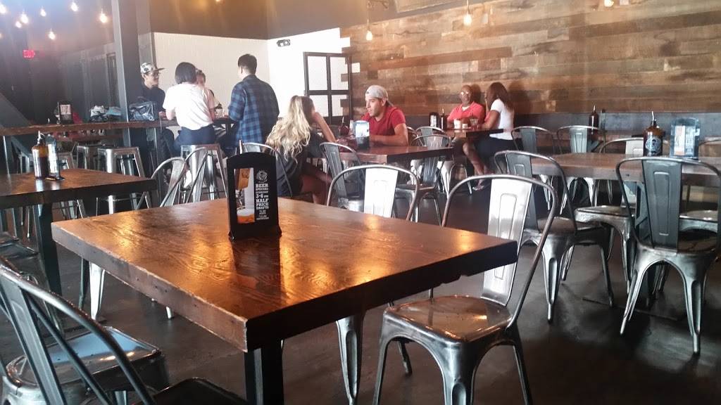 Mighty Quinns Barbeque | restaurant | 850 NJ-3, Clifton, NJ 07012, USA | 9737778340 OR +1 973-777-8340