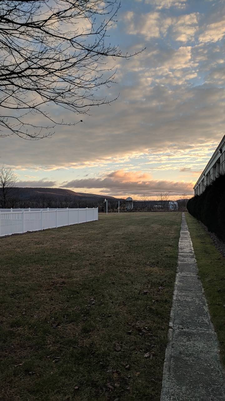 Our Town Cafe & Pub | restaurant | 5206 NY-23, Oneonta, NY 13820, USA | 6074332250 OR +1 607-433-2250