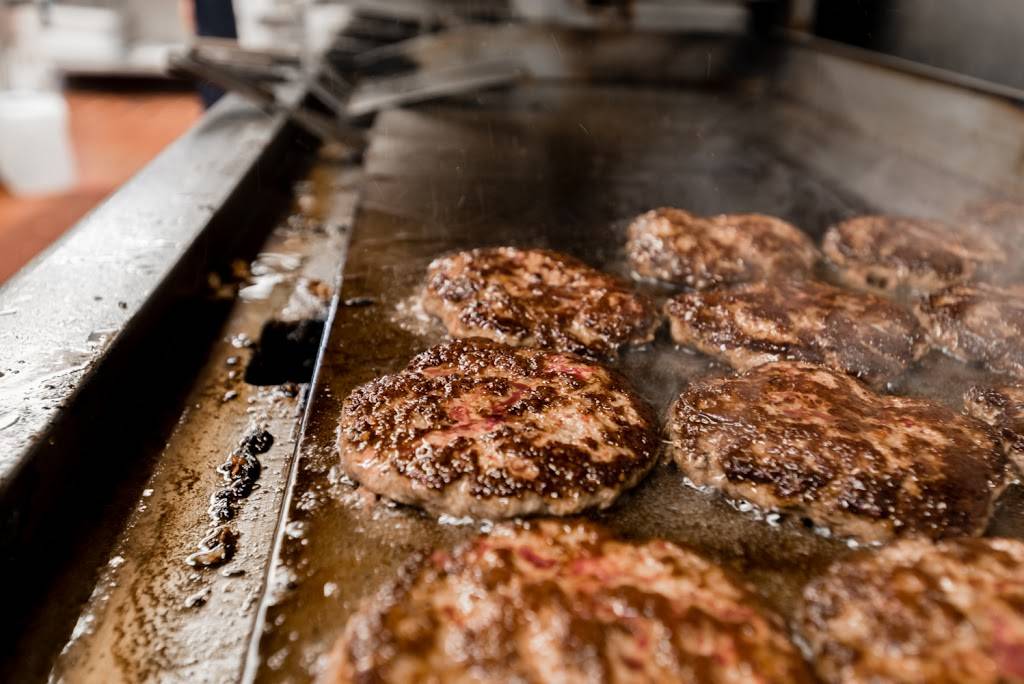 Crystals | restaurant | 1727 Sibley Blvd, Calumet City, IL 60409, USA | 7088620489 OR +1 708-862-0489