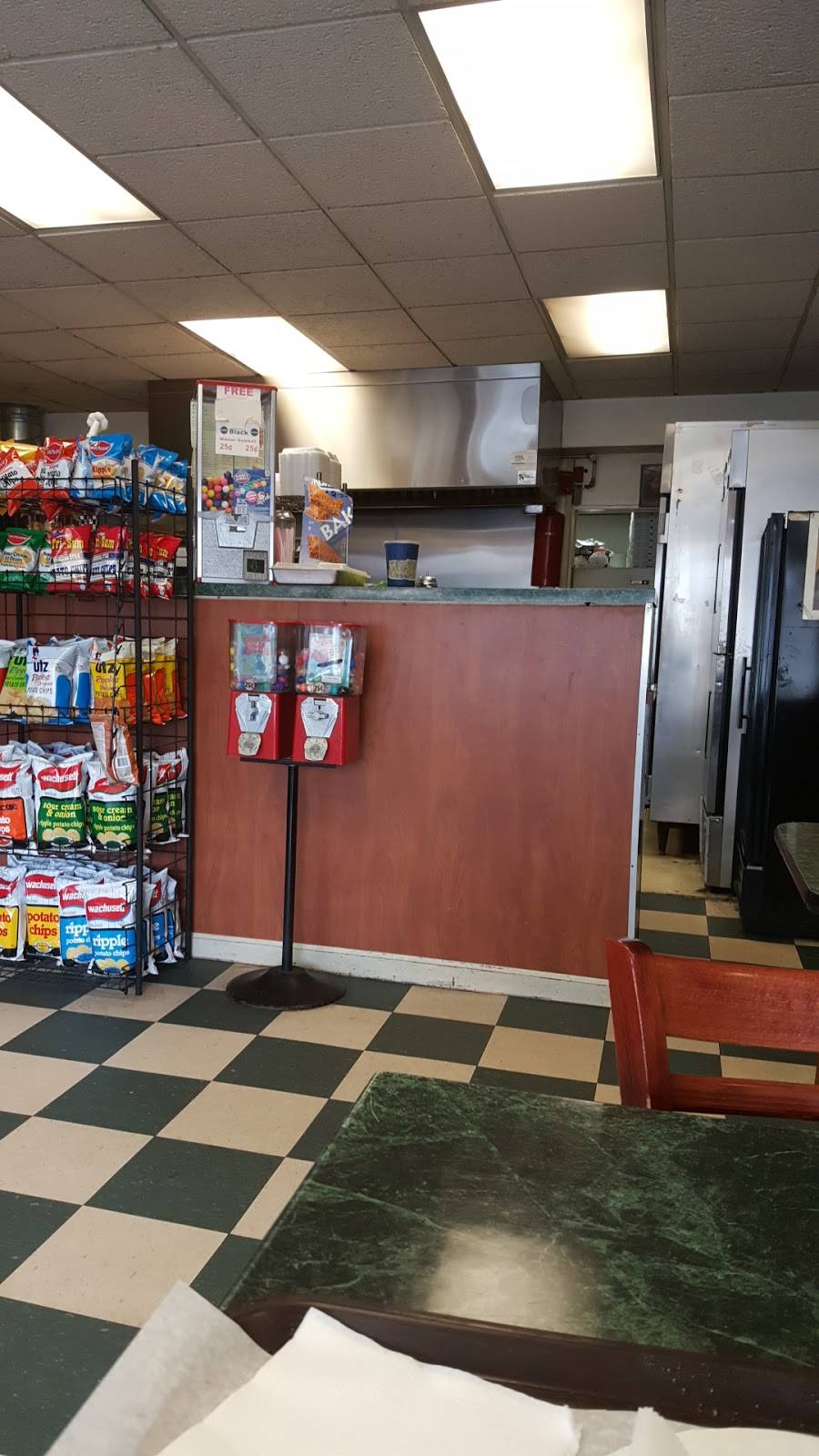 Changes Pizza | restaurant | 206 Mechanic St, Leominster, MA 01453, USA | 9785347200 OR +1 978-534-7200
