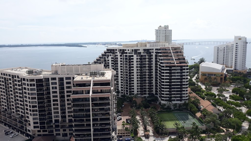 Burger Love | meal delivery | 645 Brickell Key Dr, Miami, FL 33131, USA | 7865022497 OR +1 786-502-2497