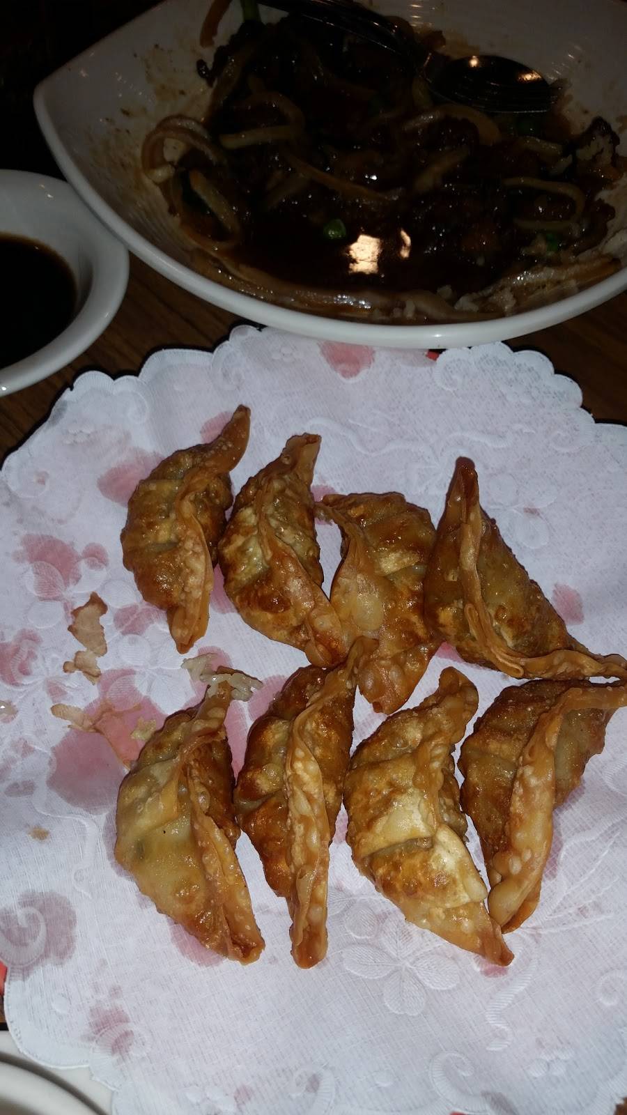 Fly In Restaurant | restaurant | 3853 Old International Airport Rd, Anchorage, AK 99502, USA | 9073333331 OR +1 907-333-3331