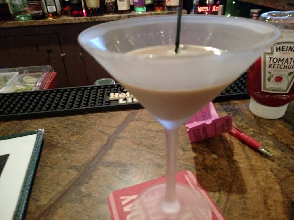 Mama Mc Donoughs Irish Pub | restaurant | 5 Depot St, Hillsboro, NH 03244, USA | 6036804148 OR +1 603-680-4148