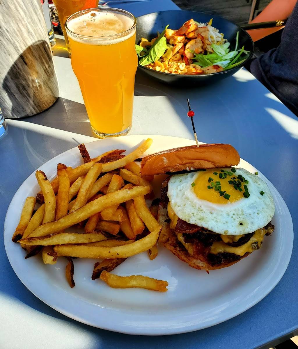 Lyn 65 | restaurant | 6439 Lyndale Ave S, Minneapolis, MN 55423, USA | 6123535501 OR +1 612-353-5501