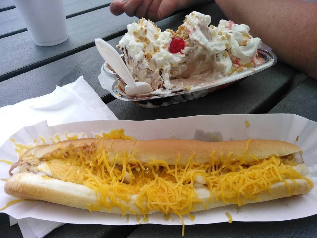 Fents Dairy Corner | restaurant | 6301 Troy Rd, Springfield, OH 45502, USA | 9379641700 OR +1 937-964-1700