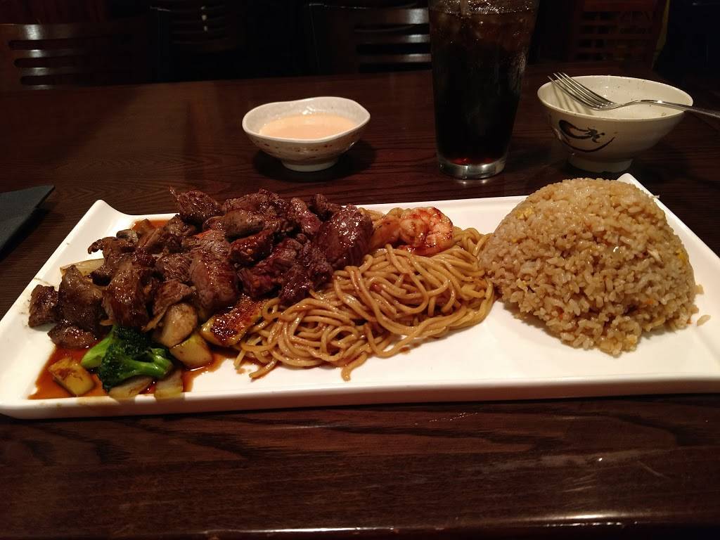 Fuji Steakhouse | restaurant | 169 Mitchells Chance Rd, Edgewater, MD 21037, USA | 4109568898 OR +1 410-956-8898