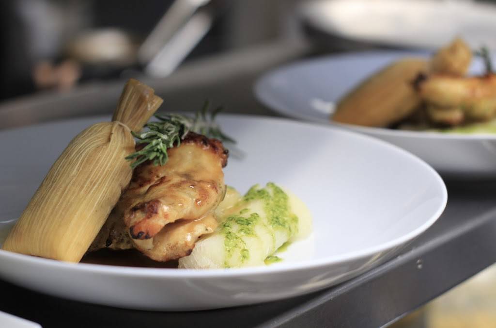 Maderos Latin Grill & Bar | restaurant | 1800 W Irving Park Rd, Chicago, IL 60613, USA | 7737998704 OR +1 773-799-8704